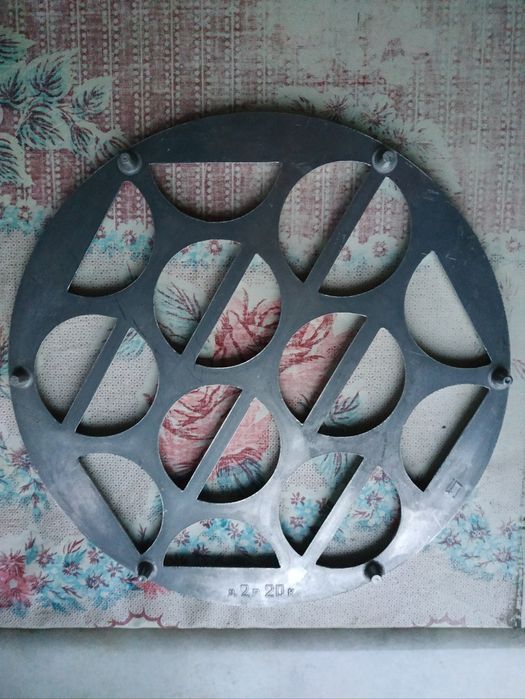 Пельменница, вареничница.