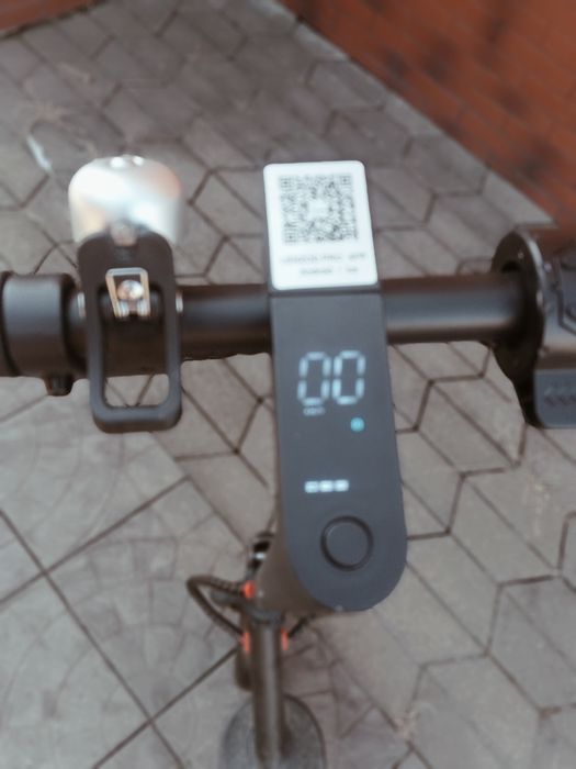 Продаю електросамокаті