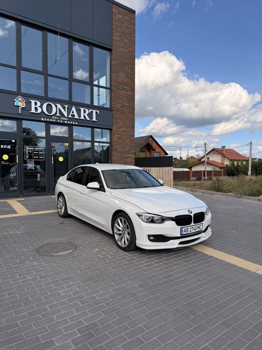 BMW 3 Series 2017 VIN WBA8E1G55JNU89847 фото оголошення 2 з 8