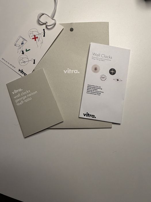 Vitra Relogio Eye Clock