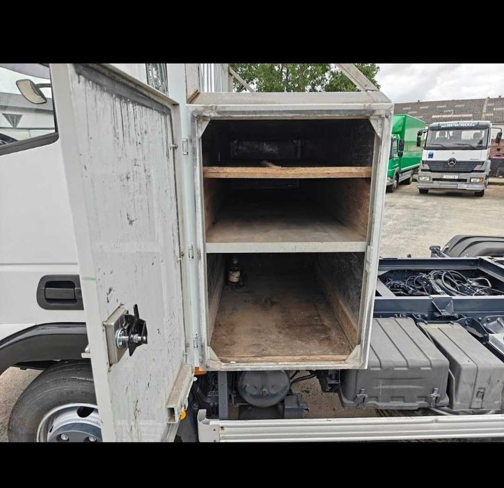 Camião basculante Iveco