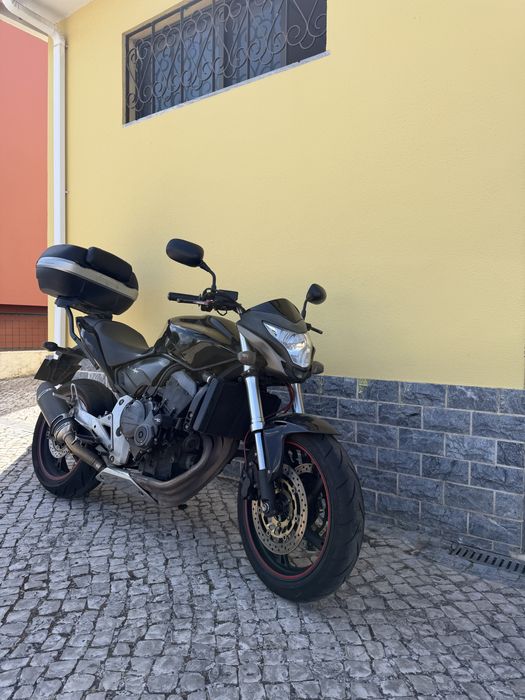Honda hornet F12
