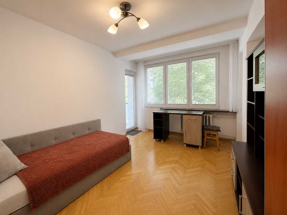3 oddzielne pokoje | Muranów  |  Pieski Akceptowane | Dwa Balkony | Piwnica | Blisko Arkadii | Blisko Centrum  | Anielewicza