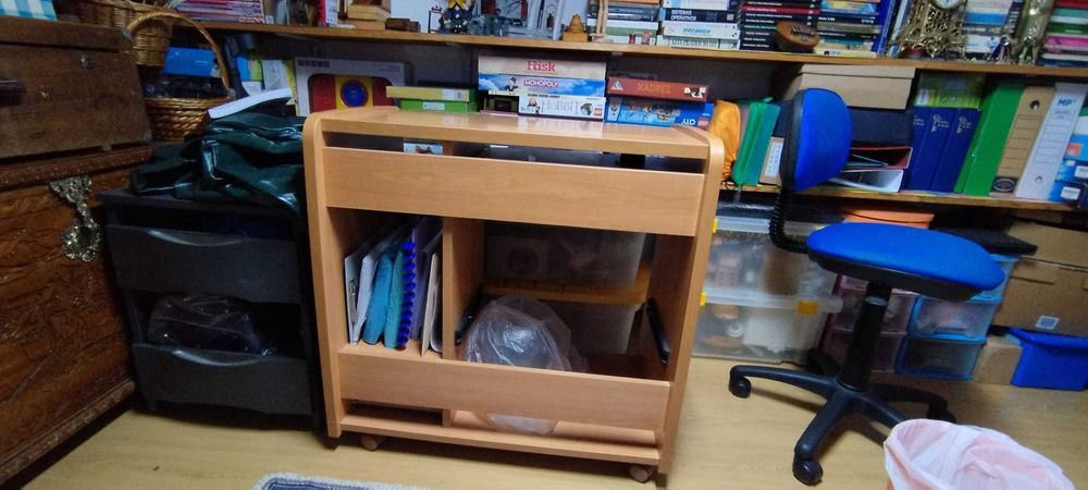 Mesa Pequena e Portátil (Sem Nenhuma Marca de Uso)