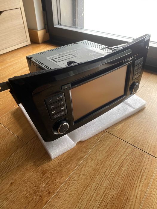 Rádio Original Nissan Qashqai J11 (2017) – Estado Impecável