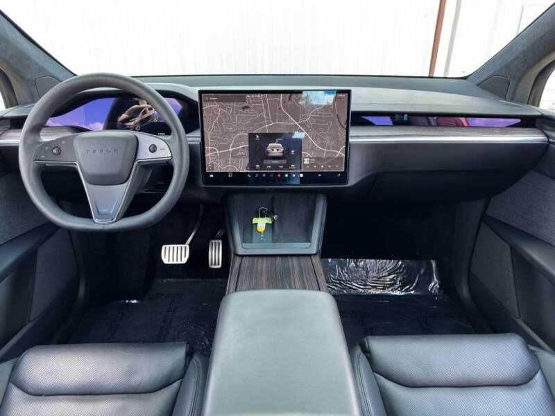 2023 Tesla Model X Standard Range