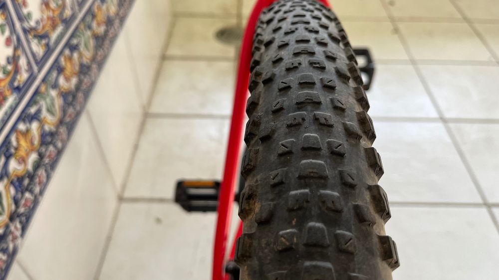 Scott Scale 970 (2021) Tam. M – Como Nova (Sram SX 12v / RockShox) + Capacete Bell + Camelbak