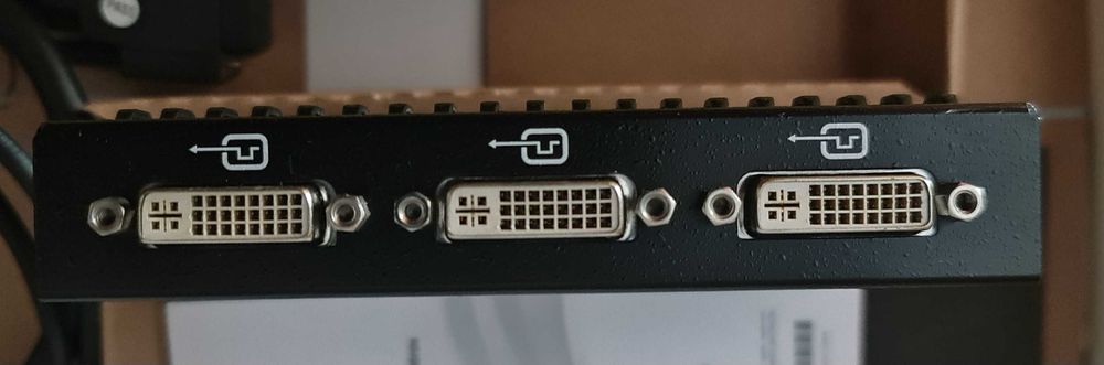 Matrox TripleHead2Go 3 Monitor Adaptor for PC