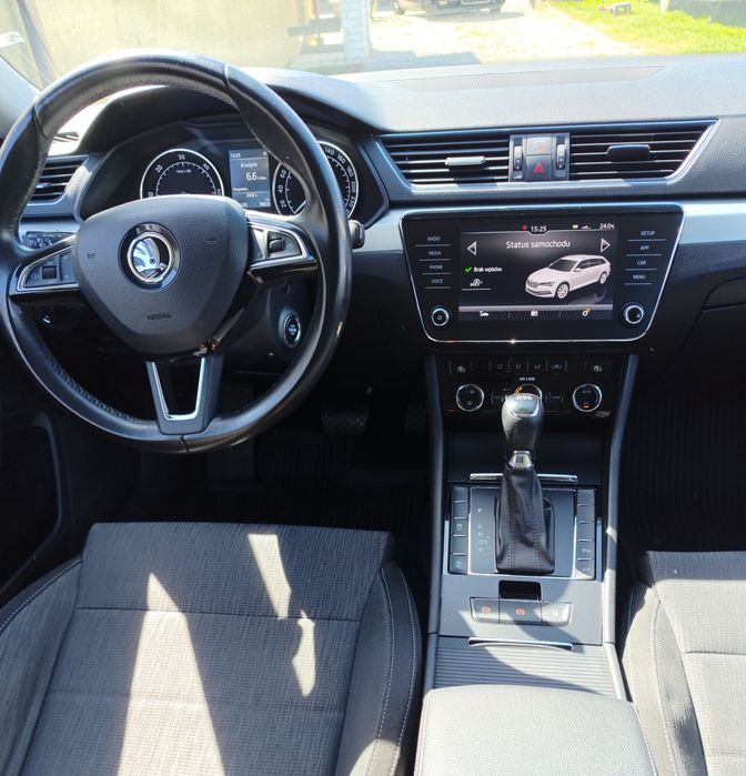 Wynajem Skoda Superb/2018/Automat/190km/GoCar Kiełczów