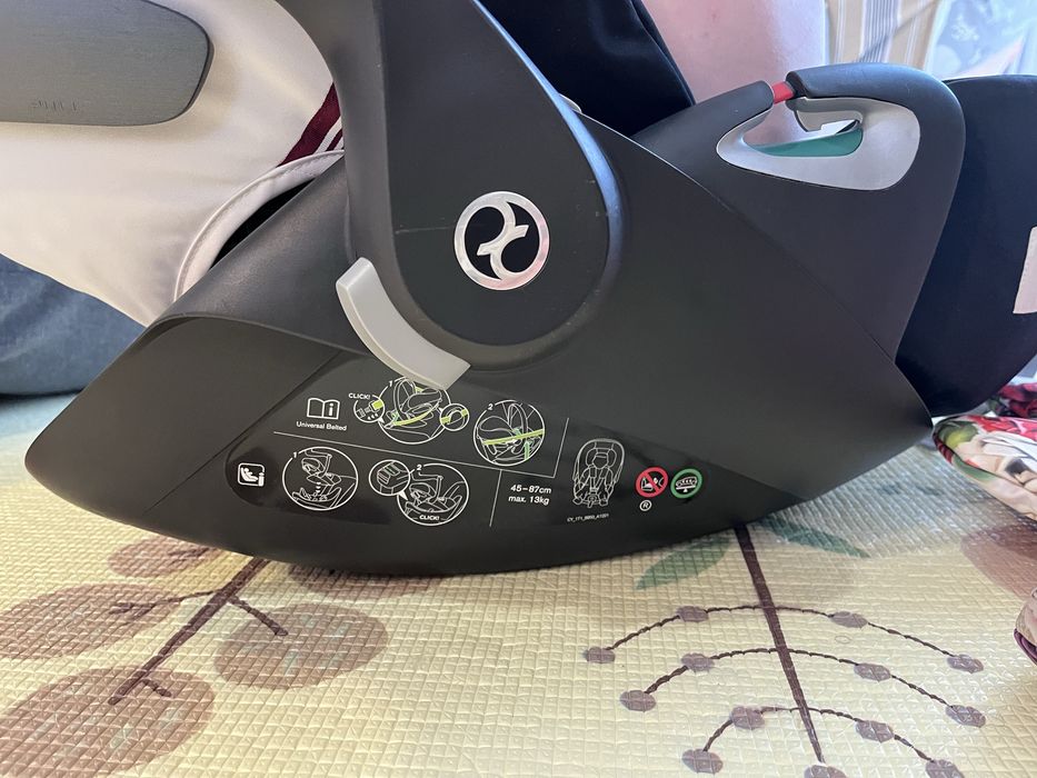 Fotelik Cybex + baza