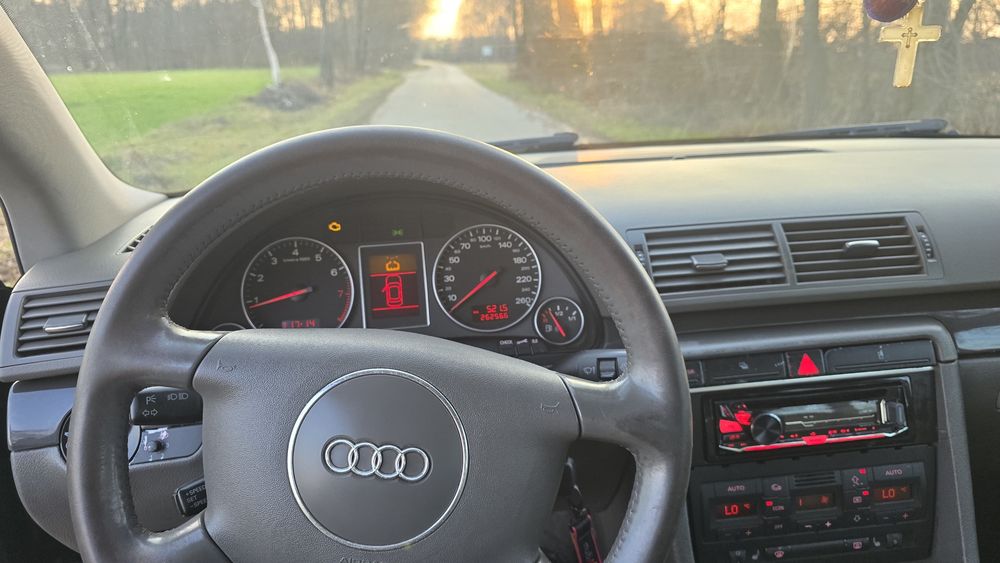 Sprzedam Audi A4 B6 2.0 alt