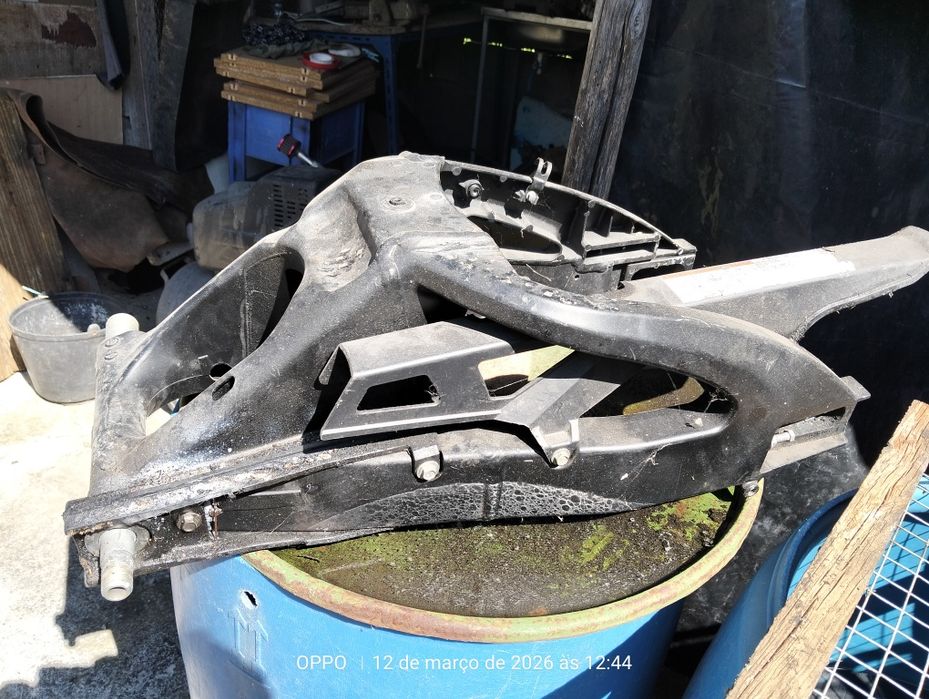 Braço oscilante Suzuki GSXR k6