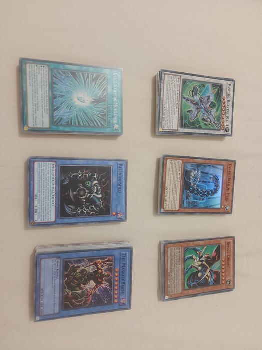 Bulk 300 cartas Yugioh de vários sets