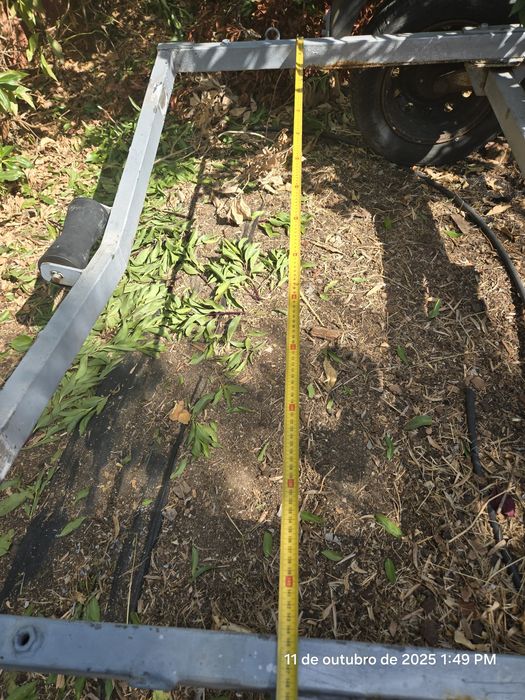 Atrelado para barcos até 5m sem documentos