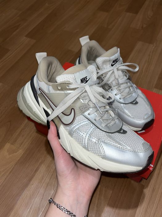 Кросівки Nike V2K Runtekk