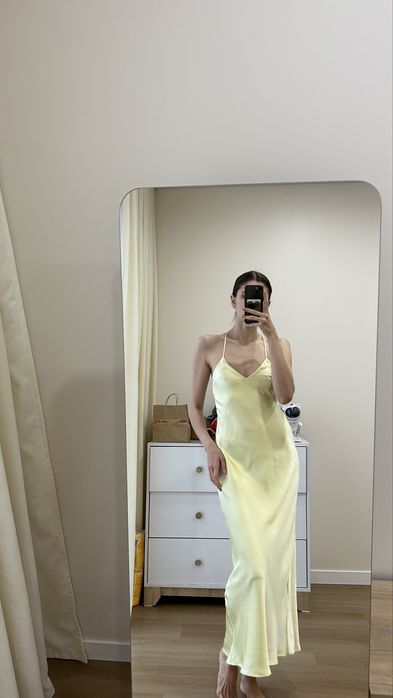 Сатинова сукня Zara