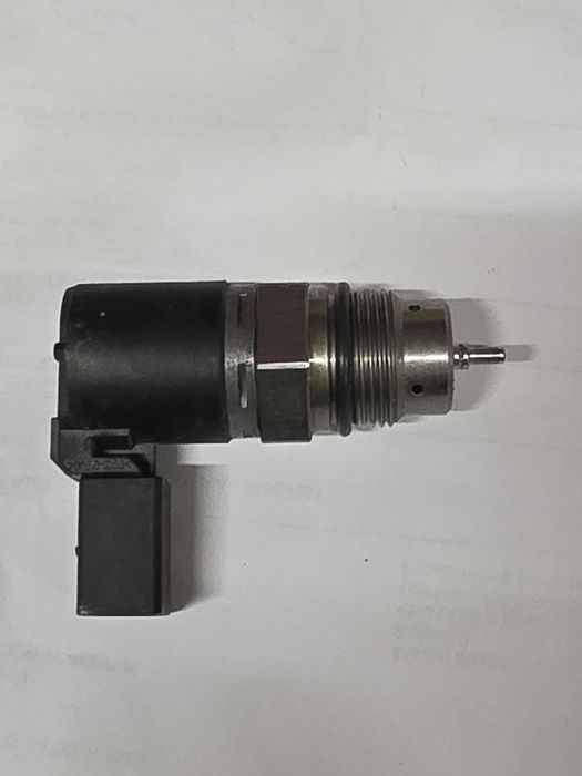 Regulator Czujnik cisnienia paliwa Ford transit mondeo focus Fiesta