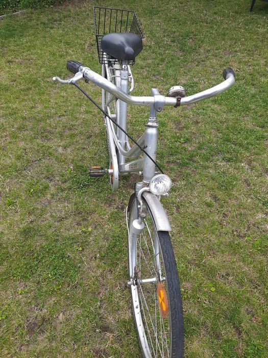 Damka Kettler stan dobry.