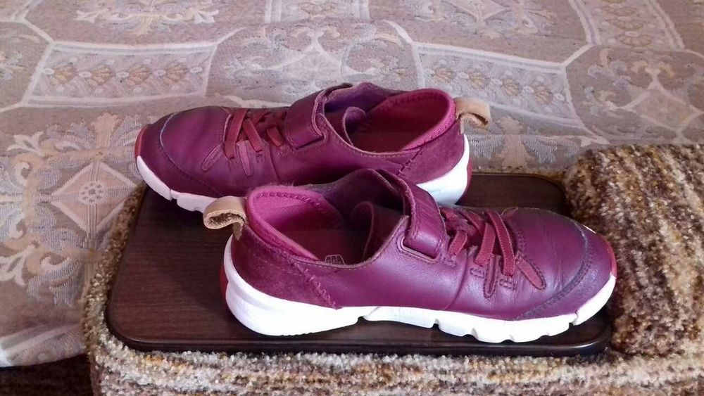 Кожаные кроссовки Clarks 32,5 размер
