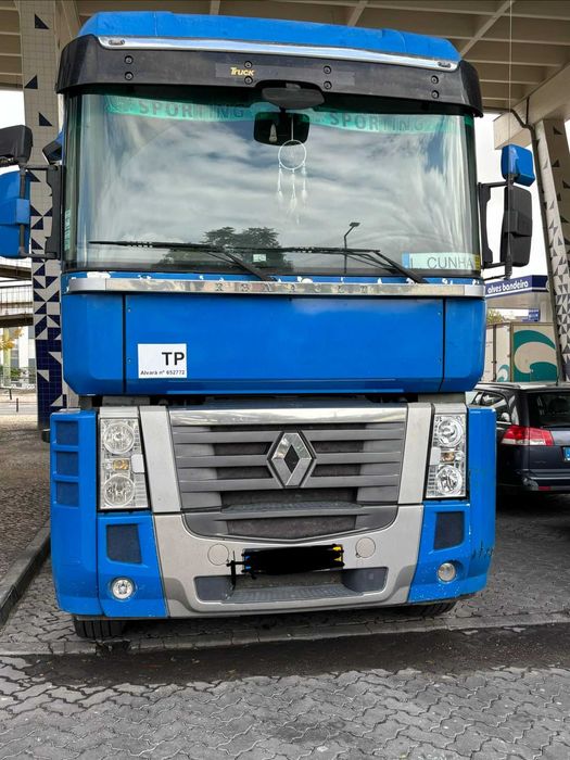 Vendo Trator Renault