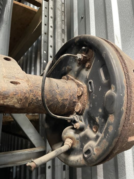 Міст задній ведучий під барабани з ABS Ford Transit 2000-2006