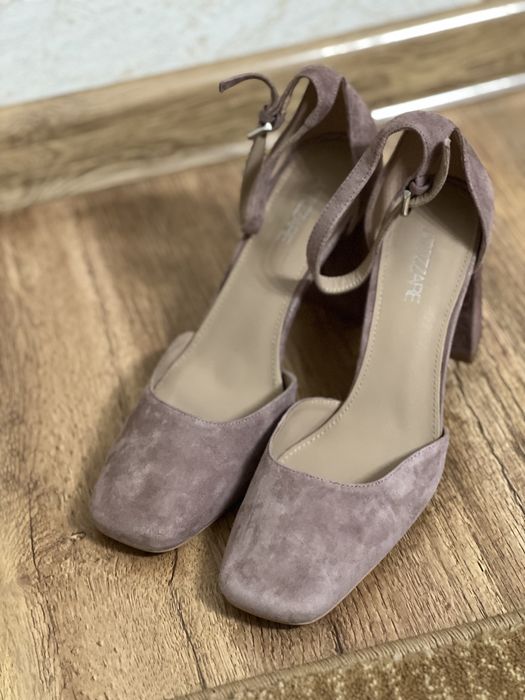 Босоніжки Attizare