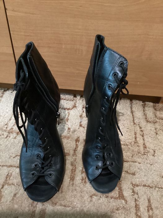 Хілси від бренду Heels.up жіночі