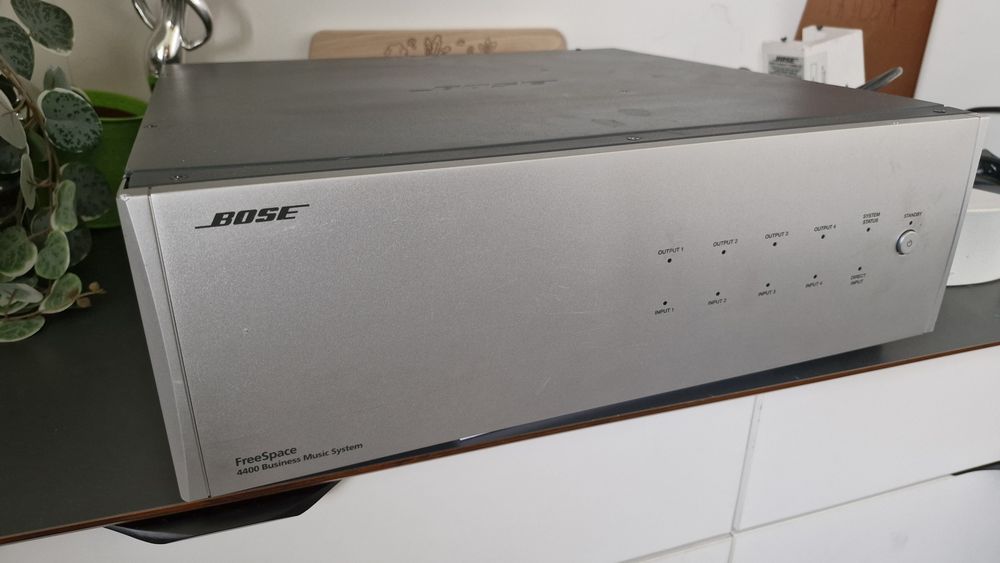 Wzmacniacz bose freespace 4400 4x100watt
