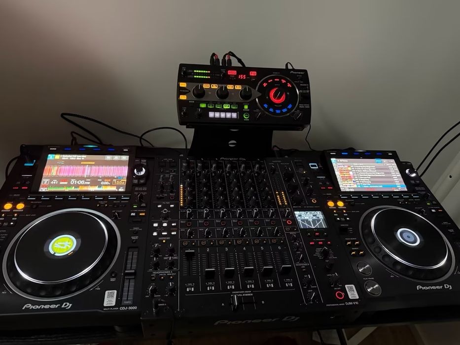 Okazja! Profesjonalny Set DJ-ski: 2x Pioneer CDJ-3000 + DJM-V10 (Gwarancja!)