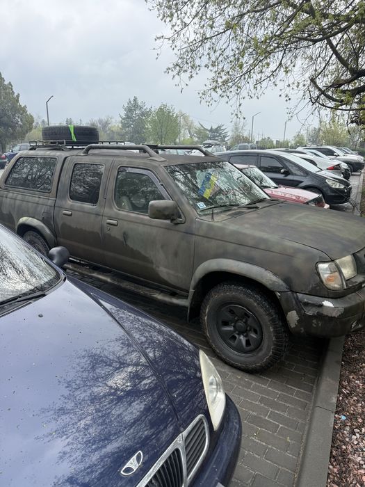 Продам Nissan Frontier