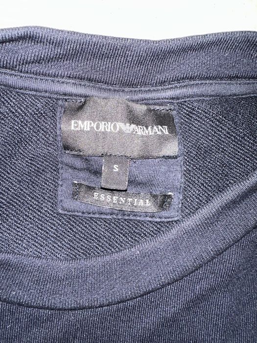 Продам кофту emporio armani оригинал