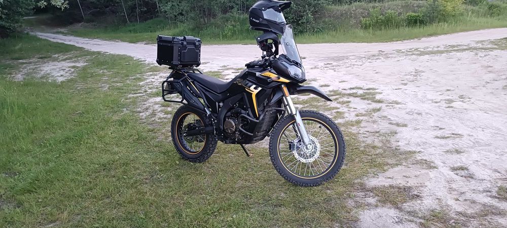Мотобагажник на Voge 300 rally