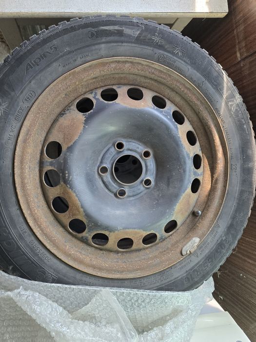 Зимові колеса 205/55 R16 (диски з шинами) 5 шт