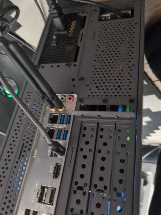 Gaming PC i7 + RTX 2080 SUPER + 32GB RAM (mouse+keyboard)