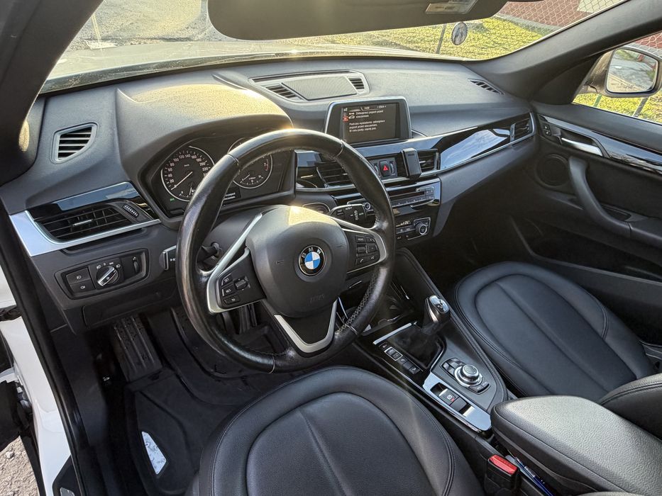 BMW x1 2016.r xDrive 2.0