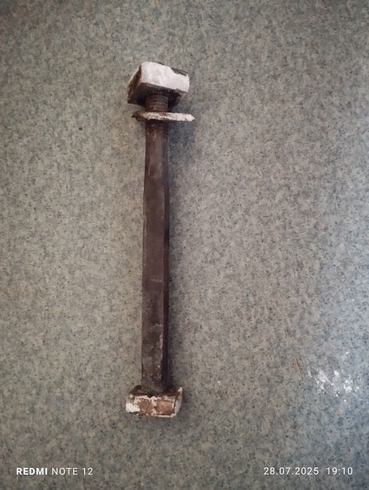 Болти для реставрації