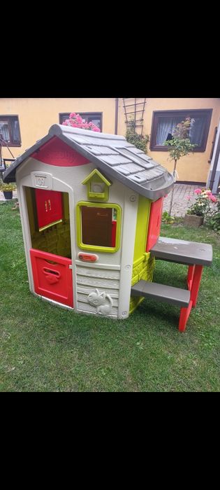 Domek ogrodowy dla dzieci smoby