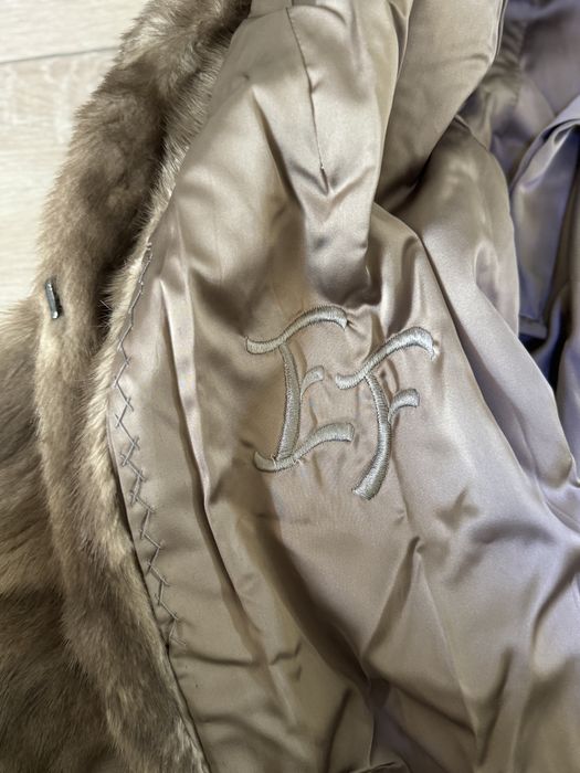 Натуральна норкова шуба 120 см (стан новоі)