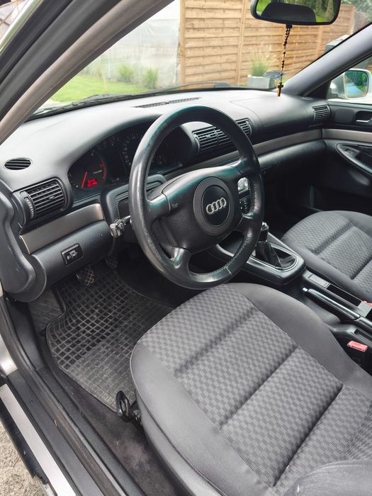 AUDI A4 B5 1,9 TDI 90KM