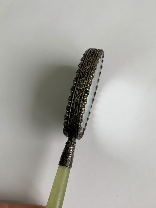 Вінтажне маленьке дзеркало