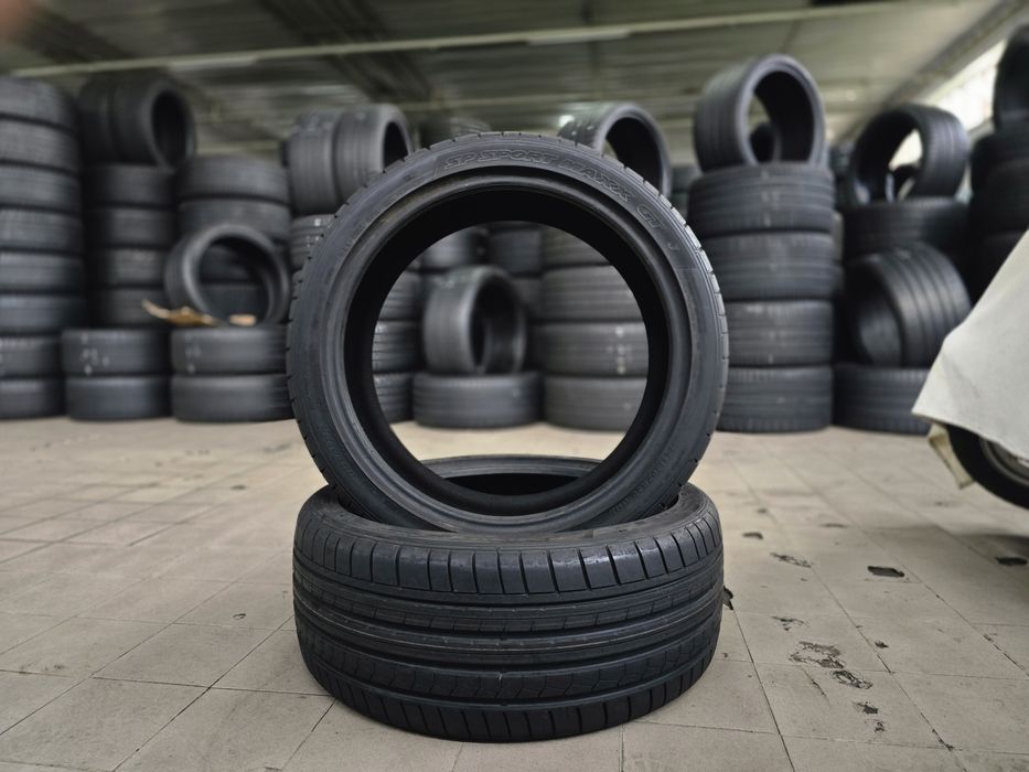 Pneus 245/40 R20 95%