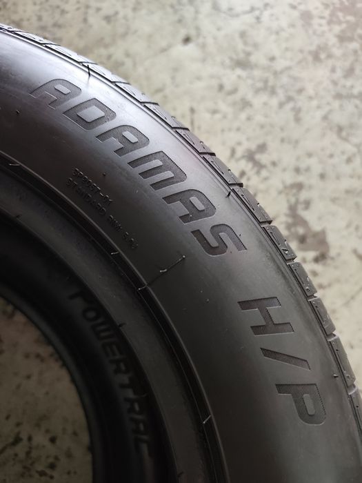 Pneus 175/60r15 Powertrac Adamas H/P com 85% piso