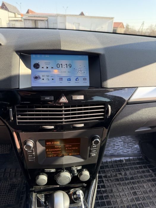 Opel Astra H 1.8 AT 2009