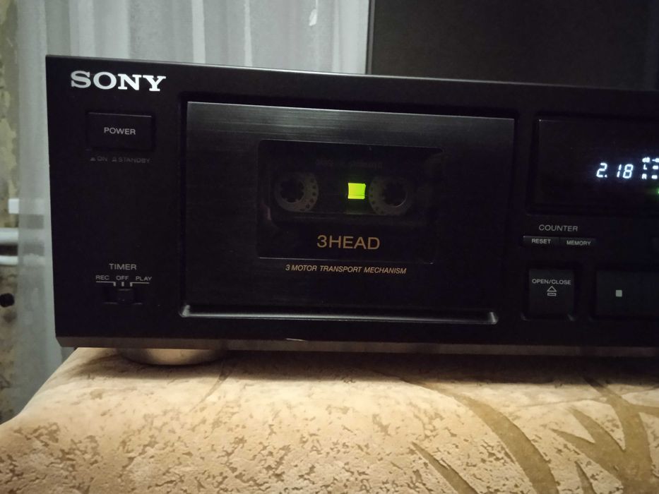 Кассетная дека SONY TC-K570
