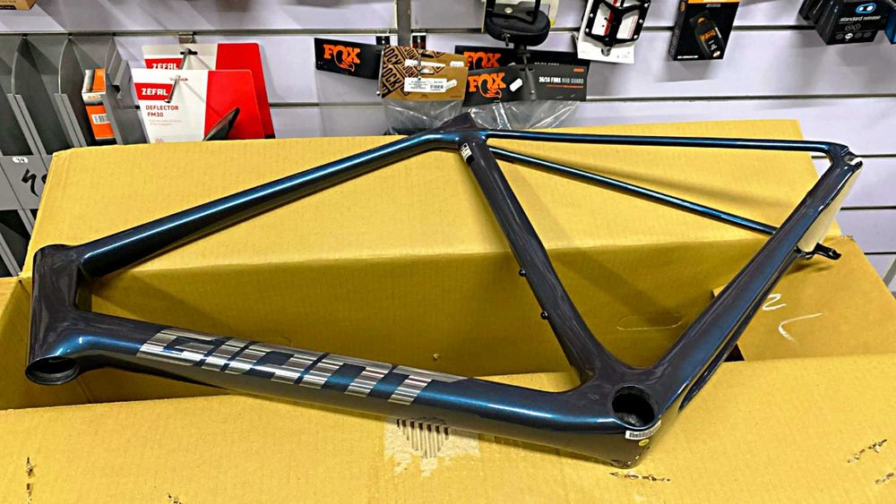 Quadro Giant TCR Advanced Pro 0, 10ªgen,NOVO