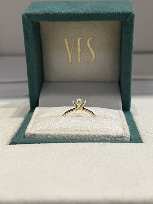 Pierścionek złoty YES Valentine diament 0,25ct
