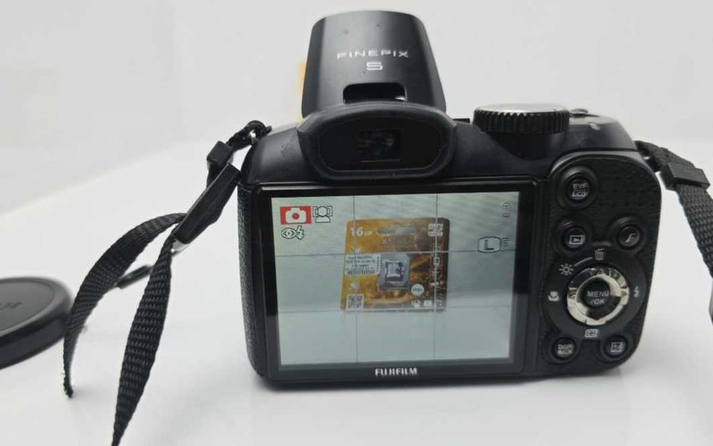 Фотоапарат Fujifilm S2980 14Мп 18х HD (б/у)
