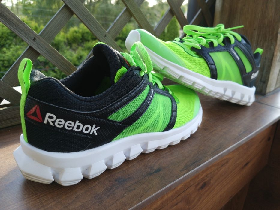 Buty sportowe Reebok,rozmiar 40.5,  założone 1–2 razy.