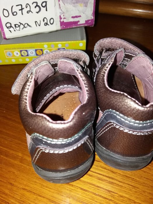 Bota em pele t 20