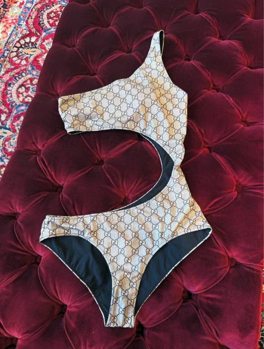 Gucci купальник